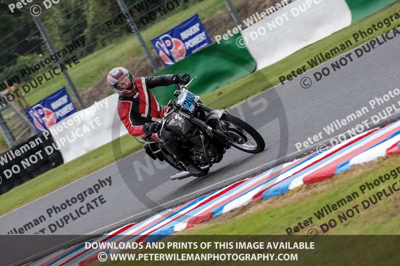 Vintage motorcycle club;eventdigitalimages;mallory park;mallory park trackday photographs;no limits trackdays;peter wileman photography;trackday digital images;trackday photos;vmcc festival 1000 bikes photographs